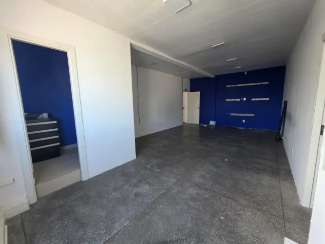 Locação de uma laje inteira em galeria