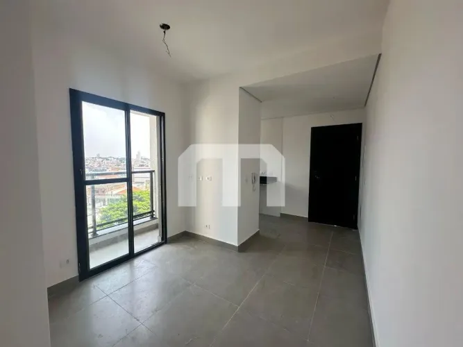 Apartamento Studio com vaga de garagem próximo à futura estacao de Metro
