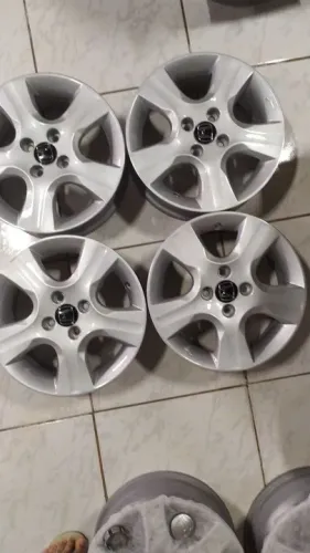Jogo de Rodas 15 Honda city ou fit