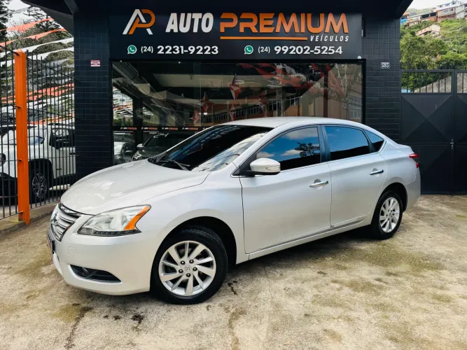 Nissan Sentra SV 2.0 2014 / RARIDADE