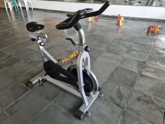 Bicicleta Ergométrica Polimet