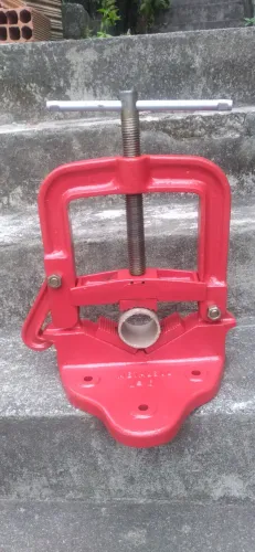 Morsa para encanador nº 6, sem uso.