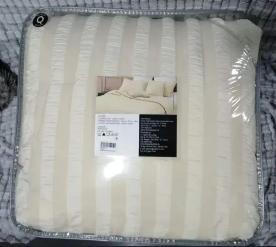 NOVO - Kit cobre leito Edredom Queen Bege 5 peças A Casa - Cama dos sonhos.<br>
