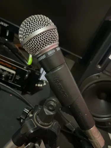 Shure SM58