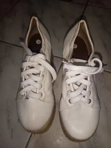 Sapato Plataforma Branco Feminino - Tamanho 37