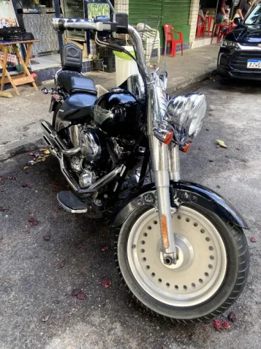 SOFTAIL FAT BOY FLSTF PRETA 2010 - Harley Davidson