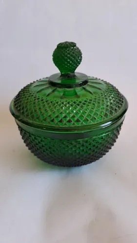 *** MT Compoteira Bomboniere Bico de Jaca Vidro Verde 15cm aprox. Antiga Vintage