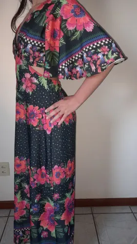 Vestido Inspiração Farm Tam. Único Usado Apenas uma vez 
