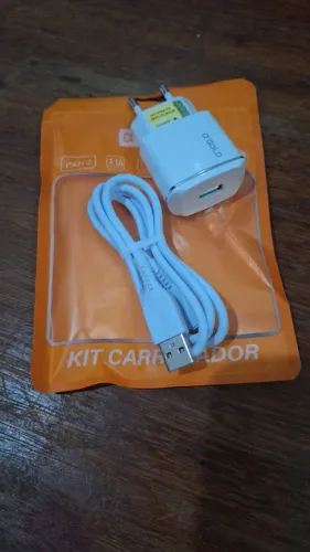 Carregador de iPhone completo