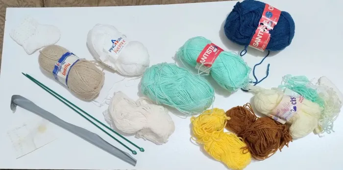 Lãs para crochê e tricô e agulha (Kit)