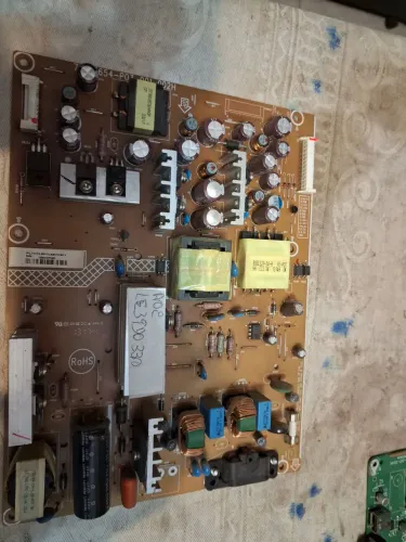 Placa fonte aoc le39do330