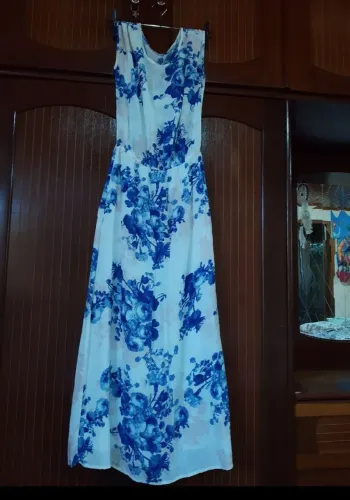 Vestido longo Renner 