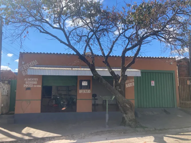 Vende-se casa em Mandaguari