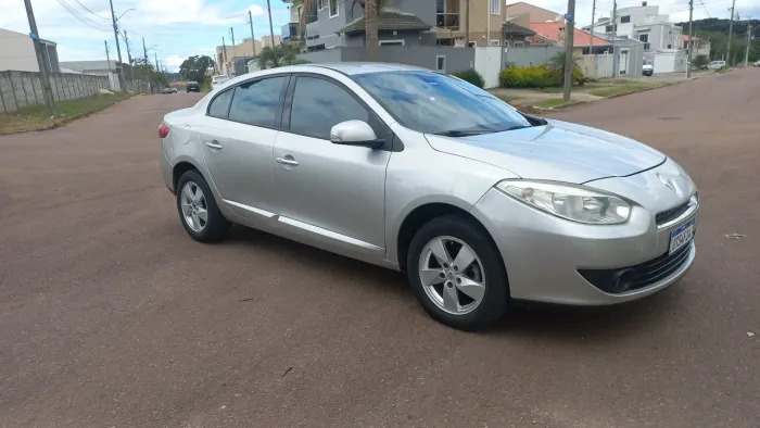 Renault Fluence Sed. Dynamique 2.0 16V Flex Aut. 2014