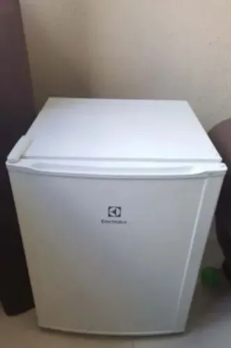 Freegobar Electrolux 80L 