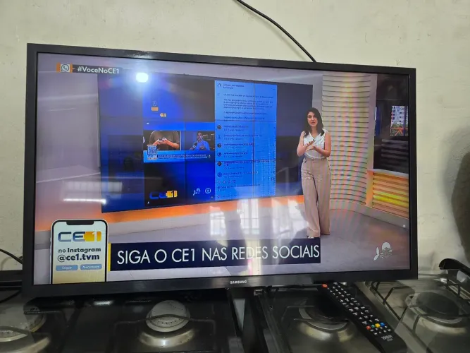 Tv sansung 32 polegadas smart funcionando perfeitamente