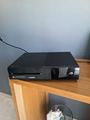 Xbox One Fat com Defeito - Para Conserto ou Retirada de Peças