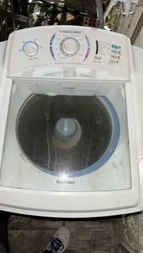 Máquina Eletrolux 12 kg
