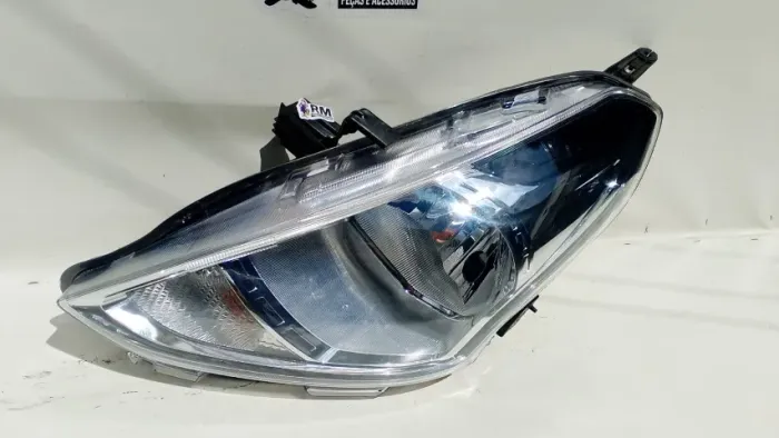 Farol Nissan Versa 2015 A 2020 Cromado Original Esquerdo/motorista