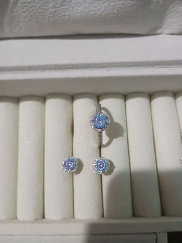 Conjunto Moissanite colorido Azul