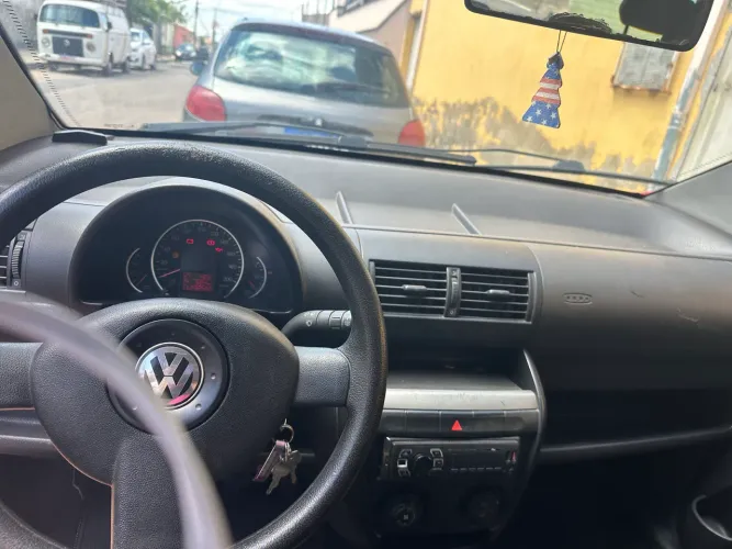 Volkswagen Fox City 1.0 MI/ 1.0mi Total Flex 8V 5P 2010