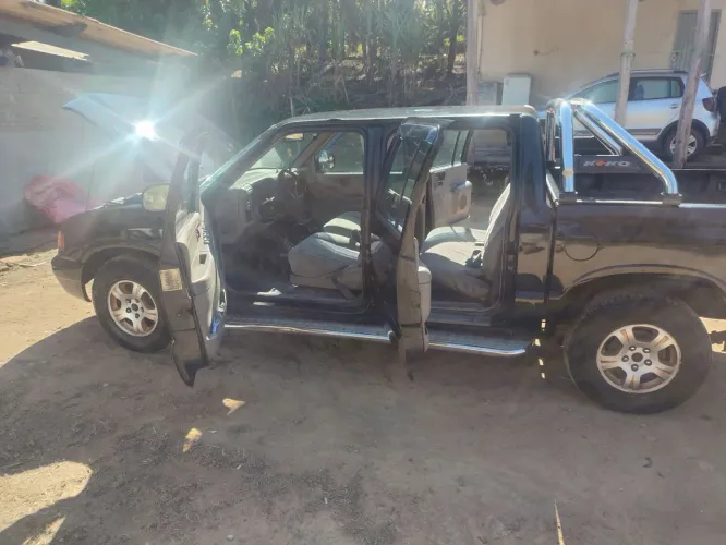 Chevrolet S10 Pick-up Luxe 2.2 EFI CD 1997