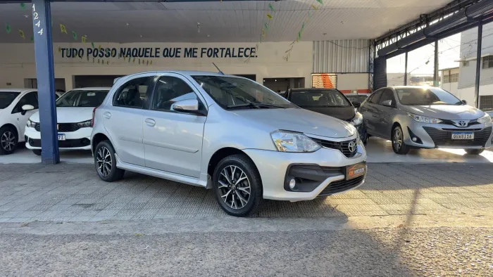 Toyota Etios Platinum 1.5 Flex 16V 4P Aut. 2018