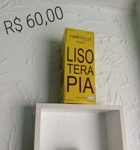 Produtos de cabelo com preços variados nas fotos