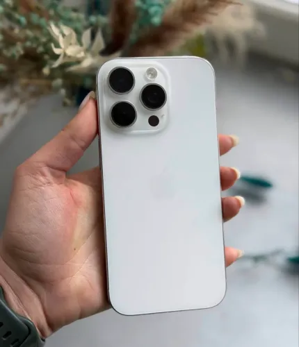 iPhone 16 pro branco 128 GB 6 meses de garantia 