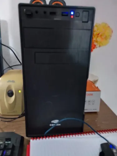 PC Completo Intel Core i3 + 12GB RAM + Monitor e Periféricos