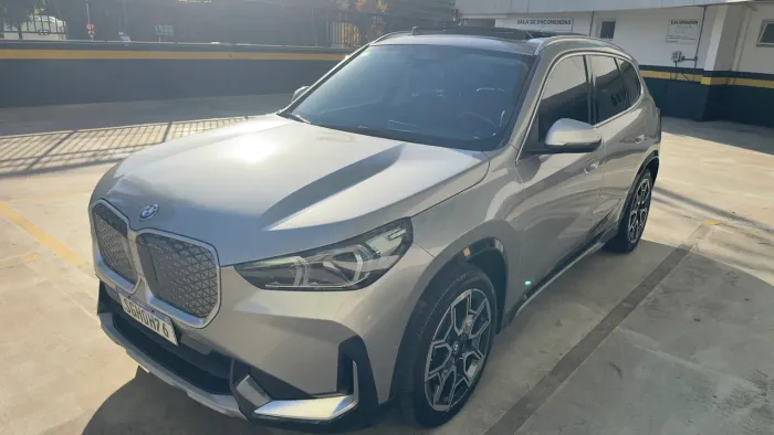 BMW IX1 Edrive20 X-line Aut. (elétrico) 2024