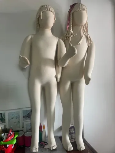 VENDO MANEQUINS DE PANO ARTICULADOS MENINO E MENINA