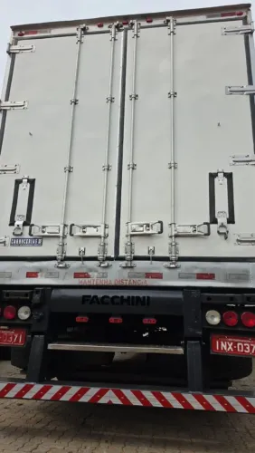 Baú refrigerado para frigorífico 