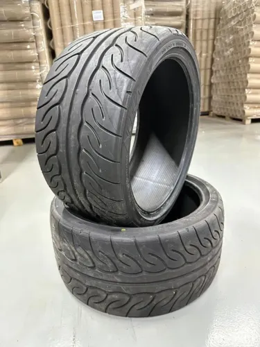 PAR (2) PNEUS YOKOHAMA NEOVA 275/30R19