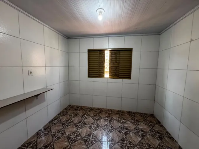 CASA DE 3 QTS - SEM ENTRADA / JARDIM IMPERIAL GOIANIRA GO