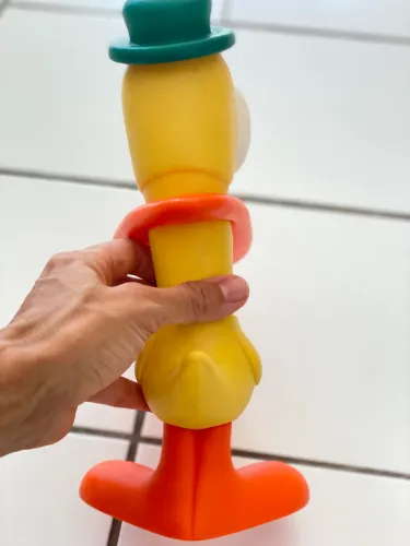 Pato da turma do pocoyo - boneco de vinil