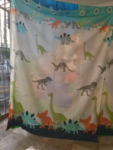 Cortina infantil dinossauro