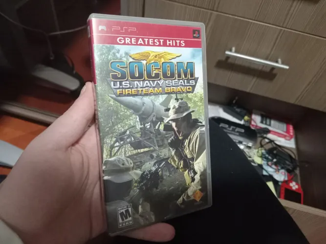 SOCOM U.S. NAVY SEALS Jogo UMD PSP Completo