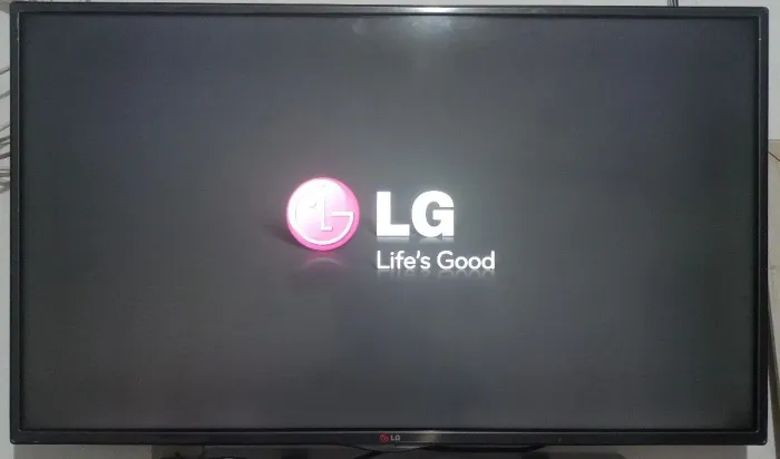 TV Smart LG 43"