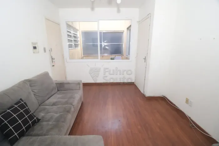 Apartamento para locação com 2 dormitórios na Rua XV de Novembro - excelente localização n