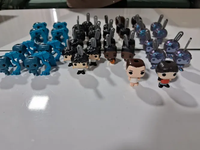 Kinder joy stranger things