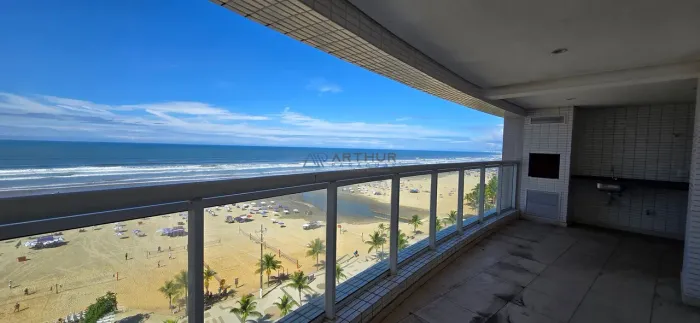 Apartamento Frente mar à venda, 3 dormitórios, 2 suítes e dependência completa