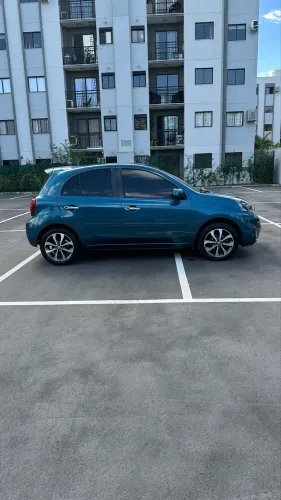 Nissan March SL 1.6 16V Flex Fuel 5P 2015