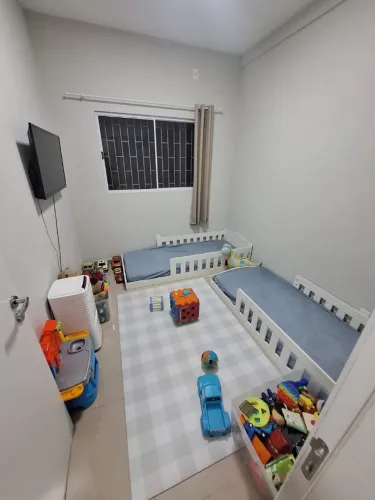 Vende-se cama infantil montessoriana