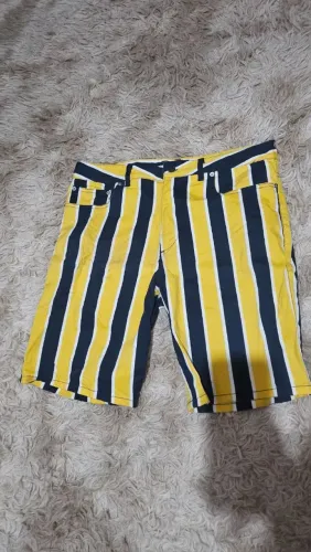 Bermuda masculina forever 21