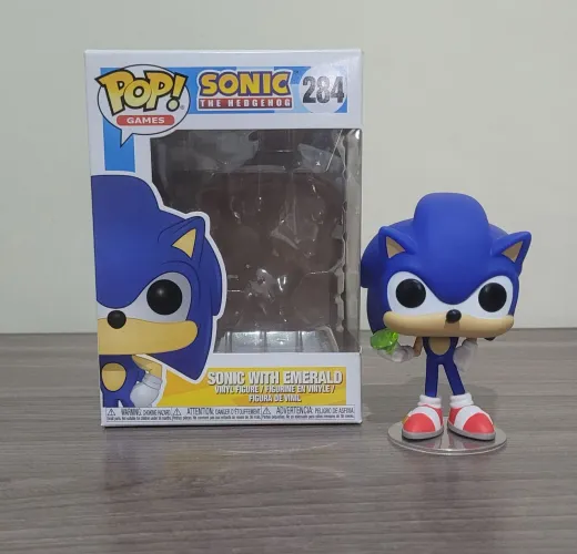 Funko pop Sonic the hedgehog - Sonic with Emerald