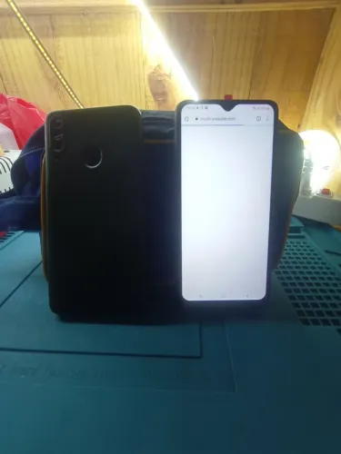 Samsung A20s