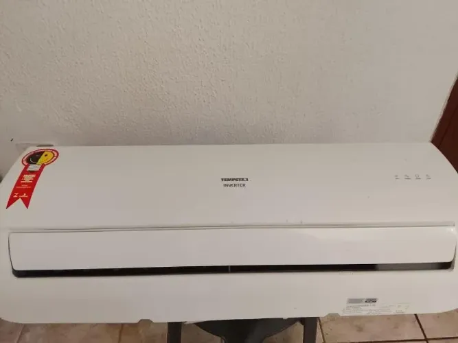 Ar Condicionado Split 9000 BTU Frio - Inverter - TEMPSTAR - 220v - 42AVCG09T5