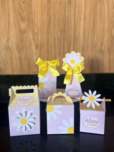 ? Personalizados para Festa | Topo de Bolo | Lembrancinhas | Kit Festa