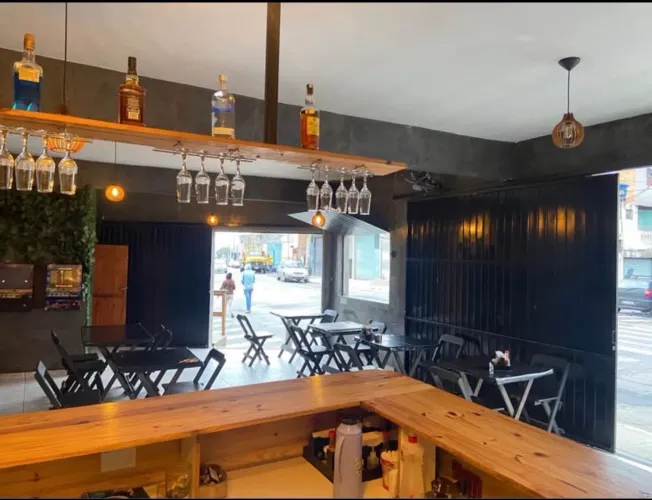 Restaurante é bar 